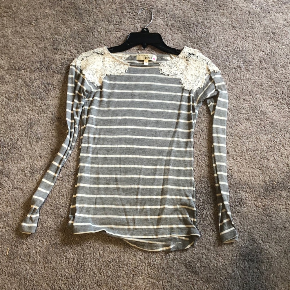 Long sleeve shirt